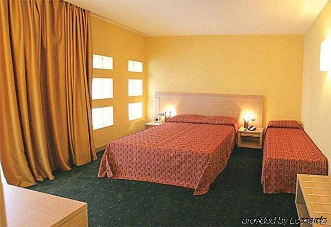 Grand Hotel Yachting Palace Riposto Room photo