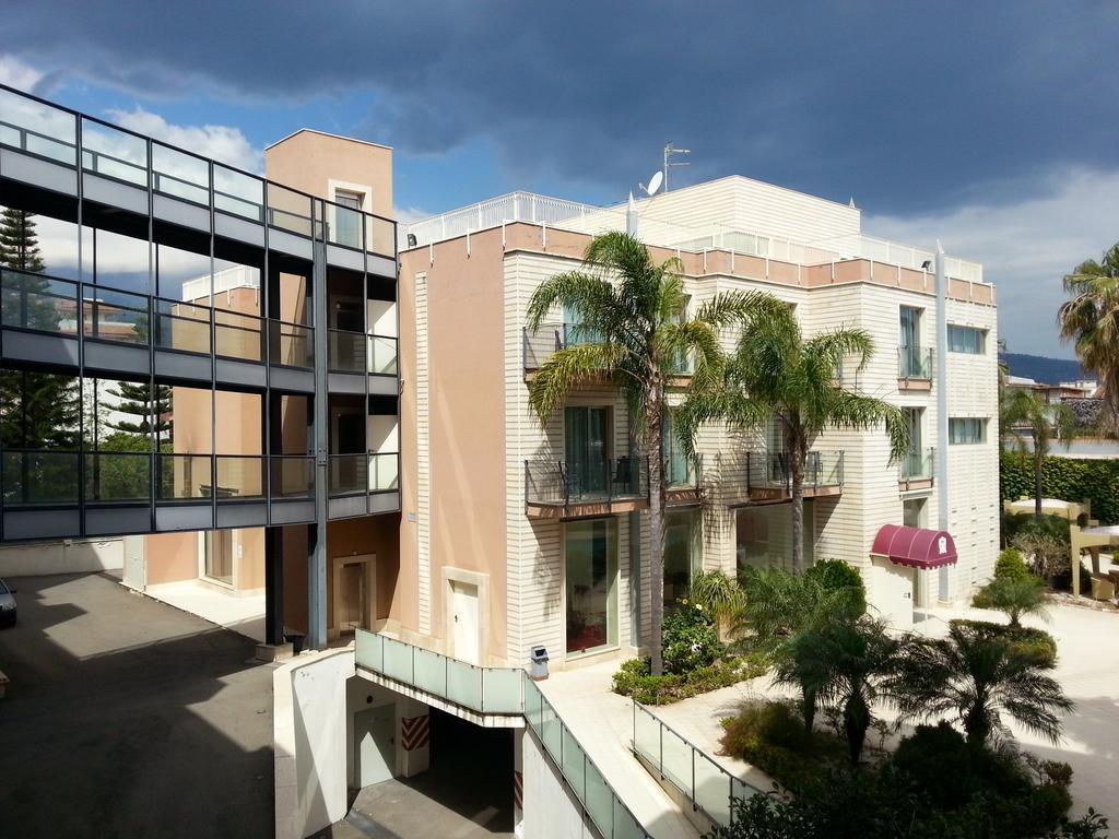 Grand Hotel Yachting Palace Riposto Exterior photo