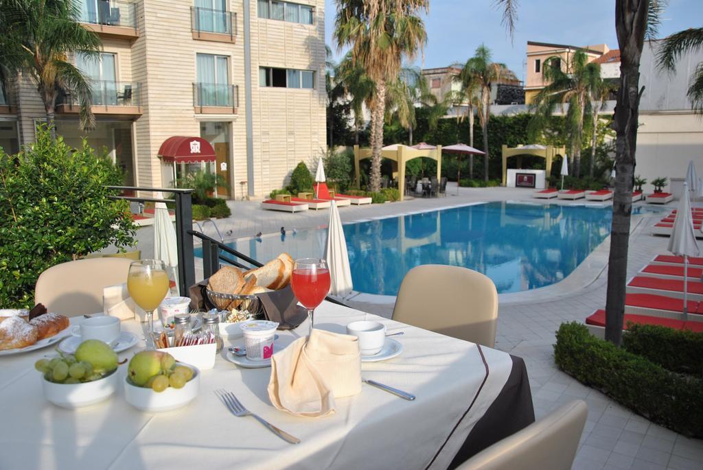 Grand Hotel Yachting Palace Riposto Exterior photo